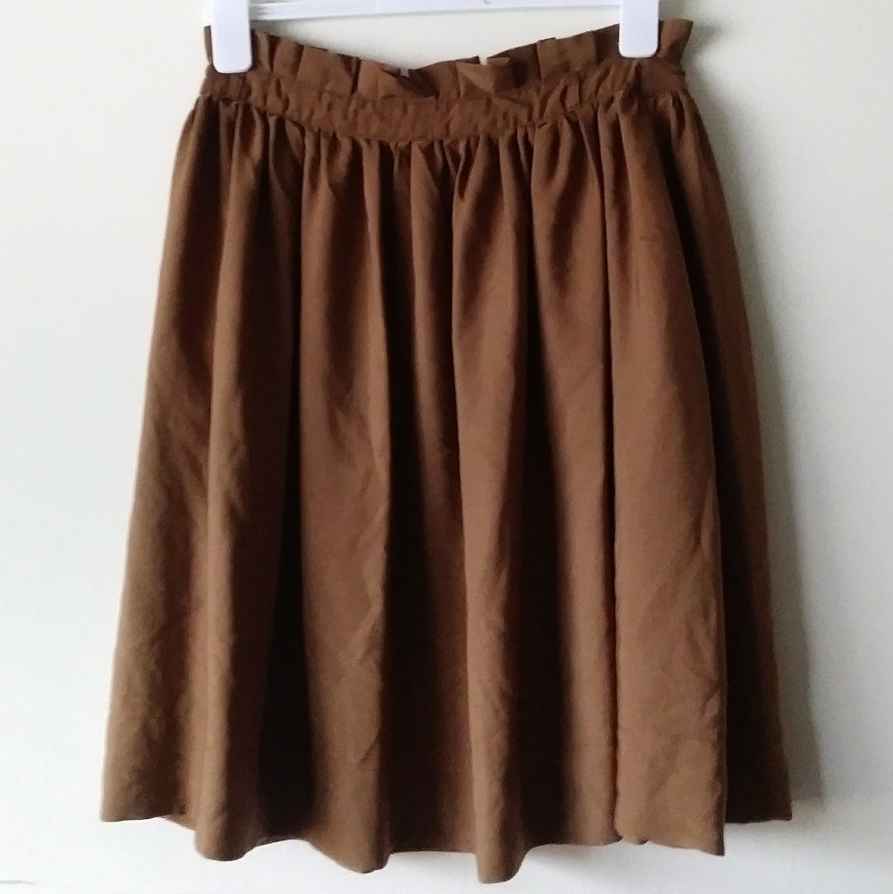 Brown midi skirt with pockets